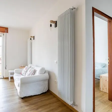 Woodenkey Asiago Moderno Bicamere In Centro Exterior foto